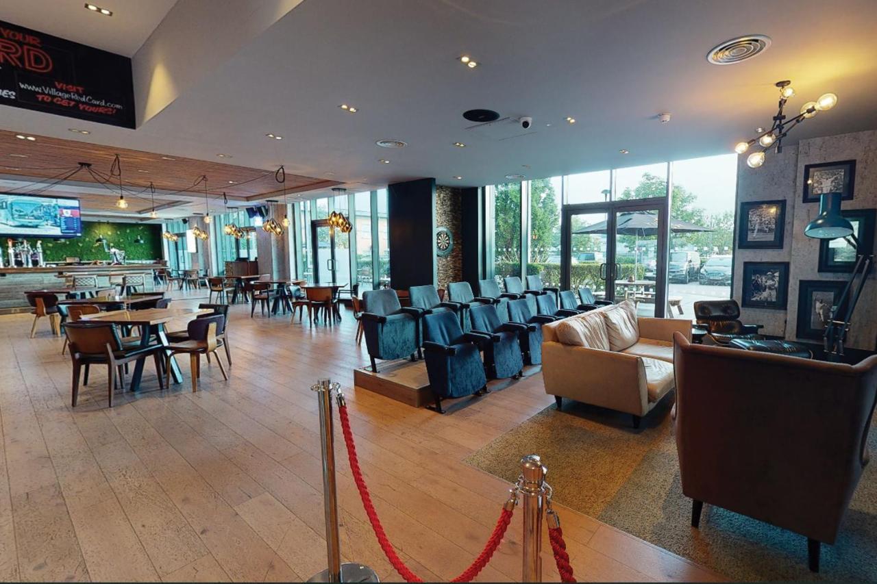 Village Hotel Solihull Kültér fotó