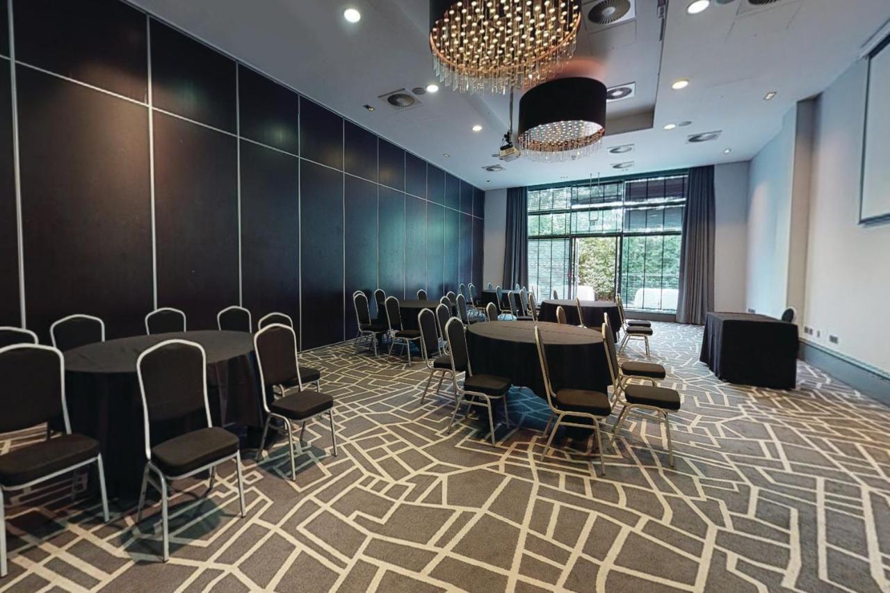 Village Hotel Solihull Kültér fotó