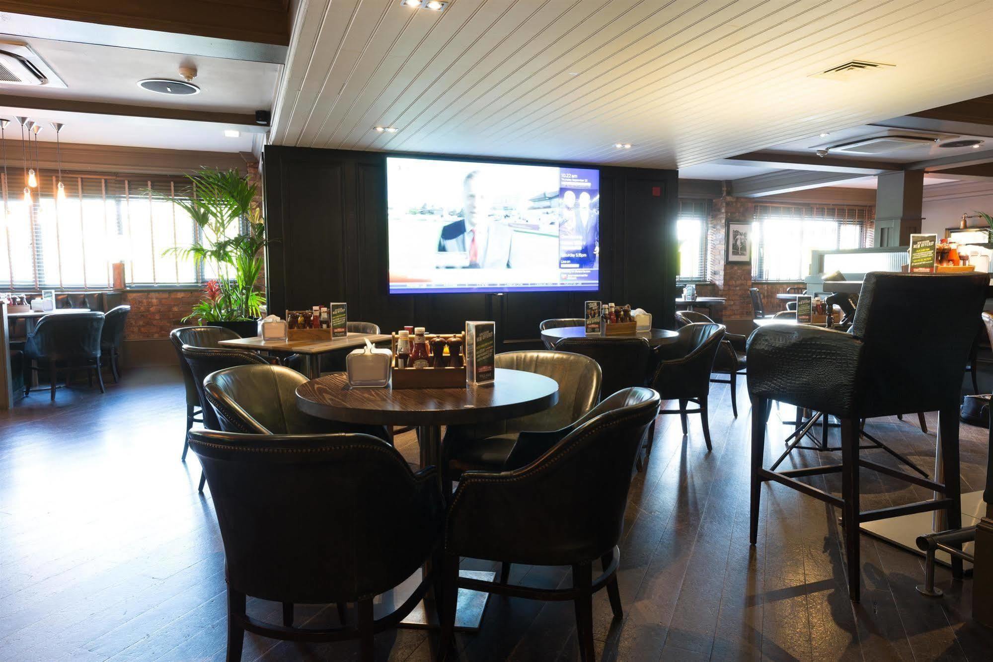 Village Hotel Solihull Kültér fotó